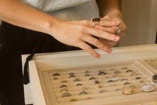 
<a style='margin-left: 5px;' class='btn btn-xs btn-social btn-facebook' href='https://www.facebook.com/sharer/sharer.php?u=https://galeramix.s01.web.getmuller.com.br/imagem/a87/800-800-90/conteudo/site_galerias/87/trend-art-tijucas-galera-mix-22.jpg' rel='popup' data-width='500' data-height='400'><i class='fa fa-facebook'></i>Compartilhar <span class='hidden-xs'>no Facebook</span>
</a> 
<a class='btn btn-default btn-xs' target='_blank' href='imagem/a87/800-800-90/conteudo/site_galerias/87/trend-art-tijucas-galera-mix-22.jpg'>
<span class='glyphicon glyphicon-cloud-download'></span> Salvar
</a>
