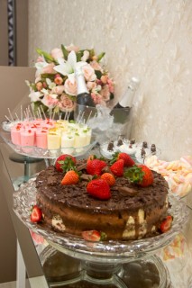 
<a style='margin-left: 5px;' class='btn btn-xs btn-social btn-facebook' href='https://www.facebook.com/sharer/sharer.php?u=https://galeramix.s01.web.getmuller.com.br/imagem/a87/800-800-90/conteudo/site_galerias/87/trend-art-tijucas-galera-mix-36.jpg' rel='popup' data-width='500' data-height='400'><i class='fa fa-facebook'></i>Compartilhar <span class='hidden-xs'>no Facebook</span>
</a> 
<a class='btn btn-default btn-xs' target='_blank' href='imagem/a87/800-800-90/conteudo/site_galerias/87/trend-art-tijucas-galera-mix-36.jpg'>
<span class='glyphicon glyphicon-cloud-download'></span> Salvar
</a>
