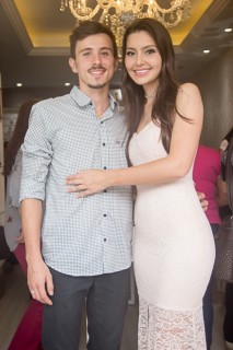 
<a style='margin-left: 5px;' class='btn btn-xs btn-social btn-facebook' href='https://www.facebook.com/sharer/sharer.php?u=https://galeramix.s01.web.getmuller.com.br/imagem/a87/800-800-90/conteudo/site_galerias/87/trend-art-tijucas-galera-mix-69.jpg' rel='popup' data-width='500' data-height='400'><i class='fa fa-facebook'></i>Compartilhar <span class='hidden-xs'>no Facebook</span>
</a> 
<a class='btn btn-default btn-xs' target='_blank' href='imagem/a87/800-800-90/conteudo/site_galerias/87/trend-art-tijucas-galera-mix-69.jpg'>
<span class='glyphicon glyphicon-cloud-download'></span> Salvar
</a>
