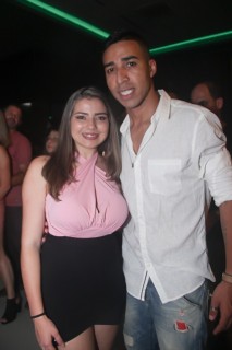 
        <a style='margin-left: 5px;' class='btn btn-xs btn-social btn-facebook' href='https://www.facebook.com/sharer/sharer.php?u=https://galeramix.s01.web.getmuller.com.br/imagem/a88/800-800-90/conteudo/site_galerias/88/arena-petry-sao-jose-galera-mix-105.jpg' rel='popup' data-width='500' data-height='400'><i class='fa fa-facebook'></i>Compartilhar <span class='hidden-xs'>no Facebook</span>
    </a> 
    <a class='btn btn-default btn-xs' target='_blank' href='imagem/a88/800-800-90/conteudo/site_galerias/88/arena-petry-sao-jose-galera-mix-105.jpg'>
        <span class='glyphicon glyphicon-cloud-download'></span> Salvar
    </a>
    