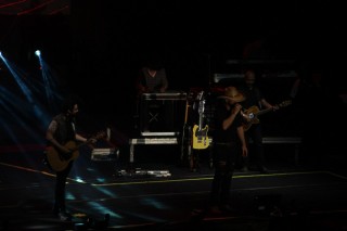 
<a style='margin-left: 5px;' class='btn btn-xs btn-social btn-facebook' href='https://www.facebook.com/sharer/sharer.php?u=https://galeramix.s01.web.getmuller.com.br/imagem/a88/800-800-90/conteudo/site_galerias/88/arena-petry-sao-jose-galera-mix-3.jpg' rel='popup' data-width='500' data-height='400'><i class='fa fa-facebook'></i>Compartilhar <span class='hidden-xs'>no Facebook</span>
</a> 
<a class='btn btn-default btn-xs' target='_blank' href='imagem/a88/800-800-90/conteudo/site_galerias/88/arena-petry-sao-jose-galera-mix-3.jpg'>
<span class='glyphicon glyphicon-cloud-download'></span> Salvar
</a>
