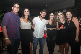 
<a style='margin-left: 5px;' class='btn btn-xs btn-social btn-facebook' href='https://www.facebook.com/sharer/sharer.php?u=https://galeramix.s01.web.getmuller.com.br/imagem/a88/800-800-90/conteudo/site_galerias/88/arena-petry-sao-jose-galera-mix-53.jpg' rel='popup' data-width='500' data-height='400'><i class='fa fa-facebook'></i>Compartilhar <span class='hidden-xs'>no Facebook</span>
</a> 
<a class='btn btn-default btn-xs' target='_blank' href='imagem/a88/800-800-90/conteudo/site_galerias/88/arena-petry-sao-jose-galera-mix-53.jpg'>
<span class='glyphicon glyphicon-cloud-download'></span> Salvar
</a>
