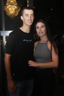 
<a style='margin-left: 5px;' class='btn btn-xs btn-social btn-facebook' href='https://www.facebook.com/sharer/sharer.php?u=https://galeramix.s01.web.getmuller.com.br/imagem/a88/800-800-90/conteudo/site_galerias/88/arena-petry-sao-jose-galera-mix-82.jpg' rel='popup' data-width='500' data-height='400'><i class='fa fa-facebook'></i>Compartilhar <span class='hidden-xs'>no Facebook</span>
</a> 
<a class='btn btn-default btn-xs' target='_blank' href='imagem/a88/800-800-90/conteudo/site_galerias/88/arena-petry-sao-jose-galera-mix-82.jpg'>
<span class='glyphicon glyphicon-cloud-download'></span> Salvar
</a>
