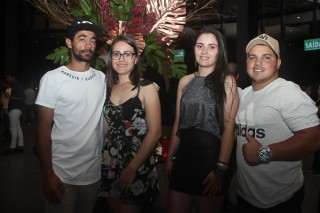 
<a style='margin-left: 5px;' class='btn btn-xs btn-social btn-facebook' href='https://www.facebook.com/sharer/sharer.php?u=https://galeramix.s01.web.getmuller.com.br/imagem/a88/800-800-90/conteudo/site_galerias/88/arena-petry-sao-jose-galera-mix-85.jpg' rel='popup' data-width='500' data-height='400'><i class='fa fa-facebook'></i>Compartilhar <span class='hidden-xs'>no Facebook</span>
</a> 
<a class='btn btn-default btn-xs' target='_blank' href='imagem/a88/800-800-90/conteudo/site_galerias/88/arena-petry-sao-jose-galera-mix-85.jpg'>
<span class='glyphicon glyphicon-cloud-download'></span> Salvar
</a>
