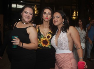 
<a style='margin-left: 5px;' class='btn btn-xs btn-social btn-facebook' href='https://www.facebook.com/sharer/sharer.php?u=https://galeramix.s01.web.getmuller.com.br/imagem/a88/800-800-90/conteudo/site_galerias/88/arena-petry-sao-jose-galera-mix-89.jpg' rel='popup' data-width='500' data-height='400'><i class='fa fa-facebook'></i>Compartilhar <span class='hidden-xs'>no Facebook</span>
</a> 
<a class='btn btn-default btn-xs' target='_blank' href='imagem/a88/800-800-90/conteudo/site_galerias/88/arena-petry-sao-jose-galera-mix-89.jpg'>
<span class='glyphicon glyphicon-cloud-download'></span> Salvar
</a>
