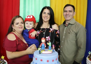 
<a style='margin-left: 5px;' class='btn btn-xs btn-social btn-facebook' href='https://www.facebook.com/sharer/sharer.php?u=https://galeramix.s01.web.getmuller.com.br/imagem/a90/800-800-90/conteudo/site_galerias/90/img0292-copia.jpg' rel='popup' data-width='500' data-height='400'><i class='fa fa-facebook'></i>Compartilhar <span class='hidden-xs'>no Facebook</span>
</a> 
<a class='btn btn-default btn-xs' target='_blank' href='imagem/a90/800-800-90/conteudo/site_galerias/90/img0292-copia.jpg'>
<span class='glyphicon glyphicon-cloud-download'></span> Salvar
</a>
