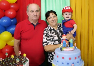 
<a style='margin-left: 5px;' class='btn btn-xs btn-social btn-facebook' href='https://www.facebook.com/sharer/sharer.php?u=https://galeramix.s01.web.getmuller.com.br/imagem/a90/800-800-90/conteudo/site_galerias/90/img0300-copia.jpg' rel='popup' data-width='500' data-height='400'><i class='fa fa-facebook'></i>Compartilhar <span class='hidden-xs'>no Facebook</span>
</a> 
<a class='btn btn-default btn-xs' target='_blank' href='imagem/a90/800-800-90/conteudo/site_galerias/90/img0300-copia.jpg'>
<span class='glyphicon glyphicon-cloud-download'></span> Salvar
</a>
