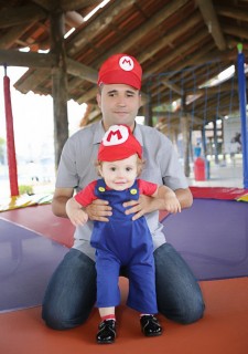 
<a style='margin-left: 5px;' class='btn btn-xs btn-social btn-facebook' href='https://www.facebook.com/sharer/sharer.php?u=https://galeramix.s01.web.getmuller.com.br/imagem/a90/800-800-90/conteudo/site_galerias/90/img0466-copia.jpg' rel='popup' data-width='500' data-height='400'><i class='fa fa-facebook'></i>Compartilhar <span class='hidden-xs'>no Facebook</span>
</a> 
<a class='btn btn-default btn-xs' target='_blank' href='imagem/a90/800-800-90/conteudo/site_galerias/90/img0466-copia.jpg'>
<span class='glyphicon glyphicon-cloud-download'></span> Salvar
</a>
