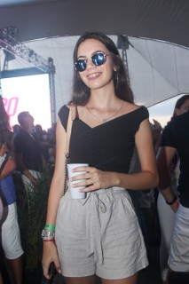 
<a style='margin-left: 5px;' class='btn btn-xs btn-social btn-facebook' href='https://www.facebook.com/sharer/sharer.php?u=https://galeramix.s01.web.getmuller.com.br/imagem/a94/800-800-90/conteudo/site_galerias/94/wesley-safadao-galera-mix-131.jpg' rel='popup' data-width='500' data-height='400'><i class='fa fa-facebook'></i>Compartilhar <span class='hidden-xs'>no Facebook</span>
</a> 
<a class='btn btn-default btn-xs' target='_blank' href='imagem/a94/800-800-90/conteudo/site_galerias/94/wesley-safadao-galera-mix-131.jpg'>
<span class='glyphicon glyphicon-cloud-download'></span> Salvar
</a>
