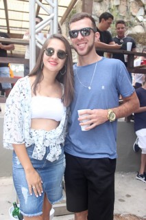 
<a style='margin-left: 5px;' class='btn btn-xs btn-social btn-facebook' href='https://www.facebook.com/sharer/sharer.php?u=https://galeramix.s01.web.getmuller.com.br/imagem/a94/800-800-90/conteudo/site_galerias/94/wesley-safadao-galera-mix-48.jpg' rel='popup' data-width='500' data-height='400'><i class='fa fa-facebook'></i>Compartilhar <span class='hidden-xs'>no Facebook</span>
</a> 
<a class='btn btn-default btn-xs' target='_blank' href='imagem/a94/800-800-90/conteudo/site_galerias/94/wesley-safadao-galera-mix-48.jpg'>
<span class='glyphicon glyphicon-cloud-download'></span> Salvar
</a>
