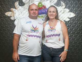 
<a style='margin-left: 5px;' class='btn btn-xs btn-social btn-facebook' href='https://www.facebook.com/sharer/sharer.php?u=https://galeramix.s01.web.getmuller.com.br/imagem/a96/800-800-90/conteudo/site_galerias/96/img3401.jpg' rel='popup' data-width='500' data-height='400'><i class='fa fa-facebook'></i>Compartilhar <span class='hidden-xs'>no Facebook</span>
</a> 
<a class='btn btn-default btn-xs' target='_blank' href='imagem/a96/800-800-90/conteudo/site_galerias/96/img3401.jpg'>
<span class='glyphicon glyphicon-cloud-download'></span> Salvar
</a>
