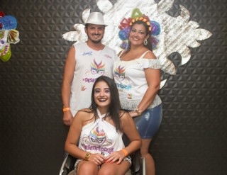 
<a style='margin-left: 5px;' class='btn btn-xs btn-social btn-facebook' href='https://www.facebook.com/sharer/sharer.php?u=https://galeramix.s01.web.getmuller.com.br/imagem/a96/800-800-90/conteudo/site_galerias/96/img3407.jpg' rel='popup' data-width='500' data-height='400'><i class='fa fa-facebook'></i>Compartilhar <span class='hidden-xs'>no Facebook</span>
</a> 
<a class='btn btn-default btn-xs' target='_blank' href='imagem/a96/800-800-90/conteudo/site_galerias/96/img3407.jpg'>
<span class='glyphicon glyphicon-cloud-download'></span> Salvar
</a>
