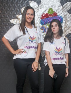 
<a style='margin-left: 5px;' class='btn btn-xs btn-social btn-facebook' href='https://www.facebook.com/sharer/sharer.php?u=https://galeramix.s01.web.getmuller.com.br/imagem/a96/800-800-90/conteudo/site_galerias/96/img3409.jpg' rel='popup' data-width='500' data-height='400'><i class='fa fa-facebook'></i>Compartilhar <span class='hidden-xs'>no Facebook</span>
</a> 
<a class='btn btn-default btn-xs' target='_blank' href='imagem/a96/800-800-90/conteudo/site_galerias/96/img3409.jpg'>
<span class='glyphicon glyphicon-cloud-download'></span> Salvar
</a>
