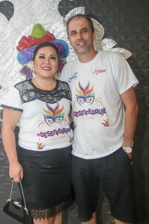 
<a style='margin-left: 5px;' class='btn btn-xs btn-social btn-facebook' href='https://www.facebook.com/sharer/sharer.php?u=https://galeramix.s01.web.getmuller.com.br/imagem/a96/800-800-90/conteudo/site_galerias/96/img3417.jpg' rel='popup' data-width='500' data-height='400'><i class='fa fa-facebook'></i>Compartilhar <span class='hidden-xs'>no Facebook</span>
</a> 
<a class='btn btn-default btn-xs' target='_blank' href='imagem/a96/800-800-90/conteudo/site_galerias/96/img3417.jpg'>
<span class='glyphicon glyphicon-cloud-download'></span> Salvar
</a>
