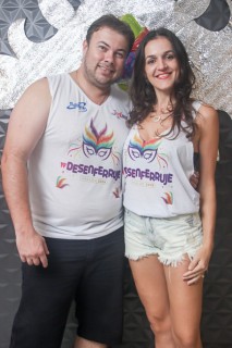 
<a style='margin-left: 5px;' class='btn btn-xs btn-social btn-facebook' href='https://www.facebook.com/sharer/sharer.php?u=https://galeramix.s01.web.getmuller.com.br/imagem/a96/800-800-90/conteudo/site_galerias/96/img3465.jpg' rel='popup' data-width='500' data-height='400'><i class='fa fa-facebook'></i>Compartilhar <span class='hidden-xs'>no Facebook</span>
</a> 
<a class='btn btn-default btn-xs' target='_blank' href='imagem/a96/800-800-90/conteudo/site_galerias/96/img3465.jpg'>
<span class='glyphicon glyphicon-cloud-download'></span> Salvar
</a>
