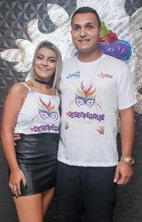 
<a style='margin-left: 5px;' class='btn btn-xs btn-social btn-facebook' href='https://www.facebook.com/sharer/sharer.php?u=https://galeramix.s01.web.getmuller.com.br/imagem/a96/800-800-90/conteudo/site_galerias/96/img3481.jpg' rel='popup' data-width='500' data-height='400'><i class='fa fa-facebook'></i>Compartilhar <span class='hidden-xs'>no Facebook</span>
</a> 
<a class='btn btn-default btn-xs' target='_blank' href='imagem/a96/800-800-90/conteudo/site_galerias/96/img3481.jpg'>
<span class='glyphicon glyphicon-cloud-download'></span> Salvar
</a>
