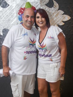 
<a style='margin-left: 5px;' class='btn btn-xs btn-social btn-facebook' href='https://www.facebook.com/sharer/sharer.php?u=https://galeramix.s01.web.getmuller.com.br/imagem/a96/800-800-90/conteudo/site_galerias/96/img3485.jpg' rel='popup' data-width='500' data-height='400'><i class='fa fa-facebook'></i>Compartilhar <span class='hidden-xs'>no Facebook</span>
</a> 
<a class='btn btn-default btn-xs' target='_blank' href='imagem/a96/800-800-90/conteudo/site_galerias/96/img3485.jpg'>
<span class='glyphicon glyphicon-cloud-download'></span> Salvar
</a>
