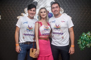 
<a style='margin-left: 5px;' class='btn btn-xs btn-social btn-facebook' href='https://www.facebook.com/sharer/sharer.php?u=https://galeramix.s01.web.getmuller.com.br/imagem/a96/800-800-90/conteudo/site_galerias/96/img3507.jpg' rel='popup' data-width='500' data-height='400'><i class='fa fa-facebook'></i>Compartilhar <span class='hidden-xs'>no Facebook</span>
</a> 
<a class='btn btn-default btn-xs' target='_blank' href='imagem/a96/800-800-90/conteudo/site_galerias/96/img3507.jpg'>
<span class='glyphicon glyphicon-cloud-download'></span> Salvar
</a>
