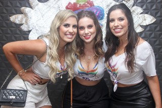 
<a style='margin-left: 5px;' class='btn btn-xs btn-social btn-facebook' href='https://www.facebook.com/sharer/sharer.php?u=https://galeramix.s01.web.getmuller.com.br/imagem/a96/800-800-90/conteudo/site_galerias/96/img3524.jpg' rel='popup' data-width='500' data-height='400'><i class='fa fa-facebook'></i>Compartilhar <span class='hidden-xs'>no Facebook</span>
</a> 
<a class='btn btn-default btn-xs' target='_blank' href='imagem/a96/800-800-90/conteudo/site_galerias/96/img3524.jpg'>
<span class='glyphicon glyphicon-cloud-download'></span> Salvar
</a>
