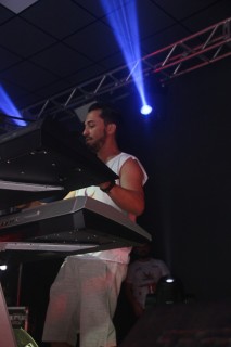 
<a style='margin-left: 5px;' class='btn btn-xs btn-social btn-facebook' href='https://www.facebook.com/sharer/sharer.php?u=https://galeramix.s01.web.getmuller.com.br/imagem/a96/800-800-90/conteudo/site_galerias/96/img3552.jpg' rel='popup' data-width='500' data-height='400'><i class='fa fa-facebook'></i>Compartilhar <span class='hidden-xs'>no Facebook</span>
</a> 
<a class='btn btn-default btn-xs' target='_blank' href='imagem/a96/800-800-90/conteudo/site_galerias/96/img3552.jpg'>
<span class='glyphicon glyphicon-cloud-download'></span> Salvar
</a>
