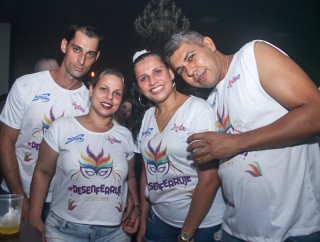 
<a style='margin-left: 5px;' class='btn btn-xs btn-social btn-facebook' href='https://www.facebook.com/sharer/sharer.php?u=https://galeramix.s01.web.getmuller.com.br/imagem/a96/800-800-90/conteudo/site_galerias/96/img3582.jpg' rel='popup' data-width='500' data-height='400'><i class='fa fa-facebook'></i>Compartilhar <span class='hidden-xs'>no Facebook</span>
</a> 
<a class='btn btn-default btn-xs' target='_blank' href='imagem/a96/800-800-90/conteudo/site_galerias/96/img3582.jpg'>
<span class='glyphicon glyphicon-cloud-download'></span> Salvar
</a>
