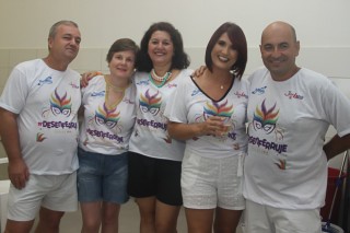 
<a style='margin-left: 5px;' class='btn btn-xs btn-social btn-facebook' href='https://www.facebook.com/sharer/sharer.php?u=https://galeramix.s01.web.getmuller.com.br/imagem/a96/800-800-90/conteudo/site_galerias/96/img3585.jpg' rel='popup' data-width='500' data-height='400'><i class='fa fa-facebook'></i>Compartilhar <span class='hidden-xs'>no Facebook</span>
</a> 
<a class='btn btn-default btn-xs' target='_blank' href='imagem/a96/800-800-90/conteudo/site_galerias/96/img3585.jpg'>
<span class='glyphicon glyphicon-cloud-download'></span> Salvar
</a>
