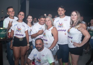 
<a style='margin-left: 5px;' class='btn btn-xs btn-social btn-facebook' href='https://www.facebook.com/sharer/sharer.php?u=https://galeramix.s01.web.getmuller.com.br/imagem/a96/800-800-90/conteudo/site_galerias/96/img3587.jpg' rel='popup' data-width='500' data-height='400'><i class='fa fa-facebook'></i>Compartilhar <span class='hidden-xs'>no Facebook</span>
</a> 
<a class='btn btn-default btn-xs' target='_blank' href='imagem/a96/800-800-90/conteudo/site_galerias/96/img3587.jpg'>
<span class='glyphicon glyphicon-cloud-download'></span> Salvar
</a>
