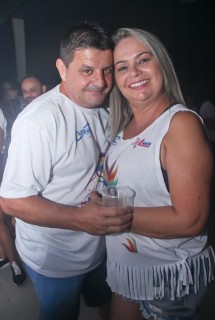 
<a style='margin-left: 5px;' class='btn btn-xs btn-social btn-facebook' href='https://www.facebook.com/sharer/sharer.php?u=https://galeramix.s01.web.getmuller.com.br/imagem/a96/800-800-90/conteudo/site_galerias/96/img3589.jpg' rel='popup' data-width='500' data-height='400'><i class='fa fa-facebook'></i>Compartilhar <span class='hidden-xs'>no Facebook</span>
</a> 
<a class='btn btn-default btn-xs' target='_blank' href='imagem/a96/800-800-90/conteudo/site_galerias/96/img3589.jpg'>
<span class='glyphicon glyphicon-cloud-download'></span> Salvar
</a>
