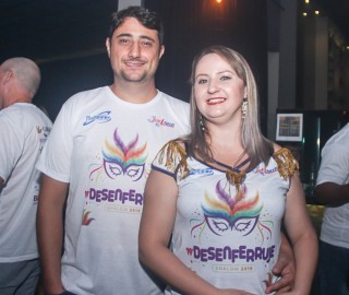 
<a style='margin-left: 5px;' class='btn btn-xs btn-social btn-facebook' href='https://www.facebook.com/sharer/sharer.php?u=https://galeramix.s01.web.getmuller.com.br/imagem/a96/800-800-90/conteudo/site_galerias/96/img3595.jpg' rel='popup' data-width='500' data-height='400'><i class='fa fa-facebook'></i>Compartilhar <span class='hidden-xs'>no Facebook</span>
</a> 
<a class='btn btn-default btn-xs' target='_blank' href='imagem/a96/800-800-90/conteudo/site_galerias/96/img3595.jpg'>
<span class='glyphicon glyphicon-cloud-download'></span> Salvar
</a>
