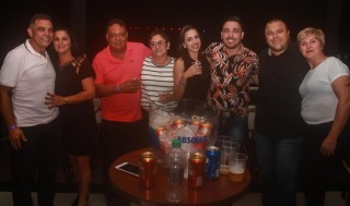 
<a style='margin-left: 5px;' class='btn btn-xs btn-social btn-facebook' href='https://www.facebook.com/sharer/sharer.php?u=https://galeramix.s01.web.getmuller.com.br/imagem/a98/800-800-90/conteudo/site_galerias/98/galeramix-show-leonardo-e-eduardo-costa-51.jpg' rel='popup' data-width='500' data-height='400'><i class='fa fa-facebook'></i>Compartilhar <span class='hidden-xs'>no Facebook</span>
</a> 
<a class='btn btn-default btn-xs' target='_blank' href='imagem/a98/800-800-90/conteudo/site_galerias/98/galeramix-show-leonardo-e-eduardo-costa-51.jpg'>
<span class='glyphicon glyphicon-cloud-download'></span> Salvar
</a>
