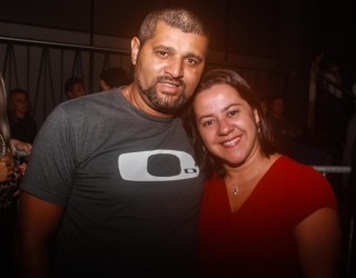 
<a style='margin-left: 5px;' class='btn btn-xs btn-social btn-facebook' href='https://www.facebook.com/sharer/sharer.php?u=https://galeramix.s01.web.getmuller.com.br/imagem/a98/800-800-90/conteudo/site_galerias/98/galeramix-show-leonardo-e-eduardo-costa-82.jpg' rel='popup' data-width='500' data-height='400'><i class='fa fa-facebook'></i>Compartilhar <span class='hidden-xs'>no Facebook</span>
</a> 
<a class='btn btn-default btn-xs' target='_blank' href='imagem/a98/800-800-90/conteudo/site_galerias/98/galeramix-show-leonardo-e-eduardo-costa-82.jpg'>
<span class='glyphicon glyphicon-cloud-download'></span> Salvar
</a>
