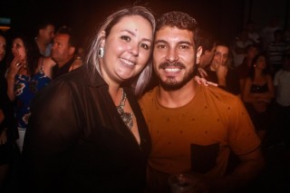 
<a style='margin-left: 5px;' class='btn btn-xs btn-social btn-facebook' href='https://www.facebook.com/sharer/sharer.php?u=https://galeramix.s01.web.getmuller.com.br/imagem/a98/800-800-90/conteudo/site_galerias/98/galeramix-show-leonardo-e-eduardo-costa-90.jpg' rel='popup' data-width='500' data-height='400'><i class='fa fa-facebook'></i>Compartilhar <span class='hidden-xs'>no Facebook</span>
</a> 
<a class='btn btn-default btn-xs' target='_blank' href='imagem/a98/800-800-90/conteudo/site_galerias/98/galeramix-show-leonardo-e-eduardo-costa-90.jpg'>
<span class='glyphicon glyphicon-cloud-download'></span> Salvar
</a>
